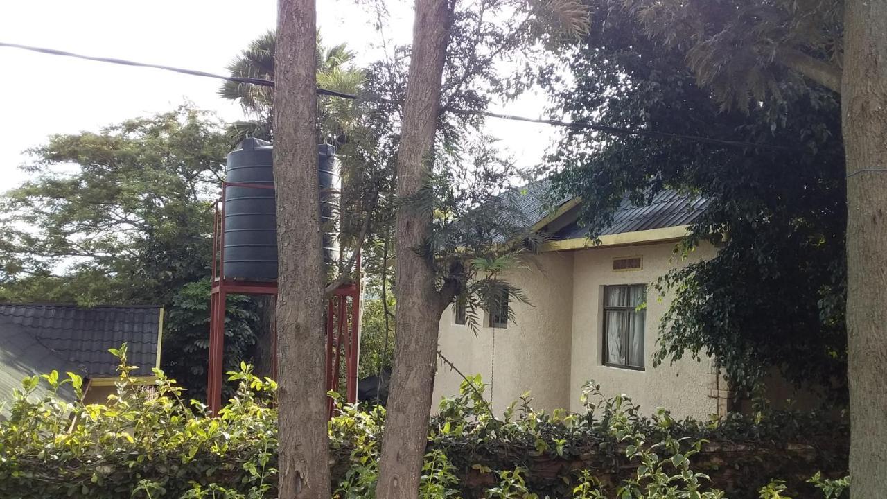 Random Park Hotel Kigali Eksteriør billede
